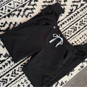 Figs Black Drawstring scrub pants xxs